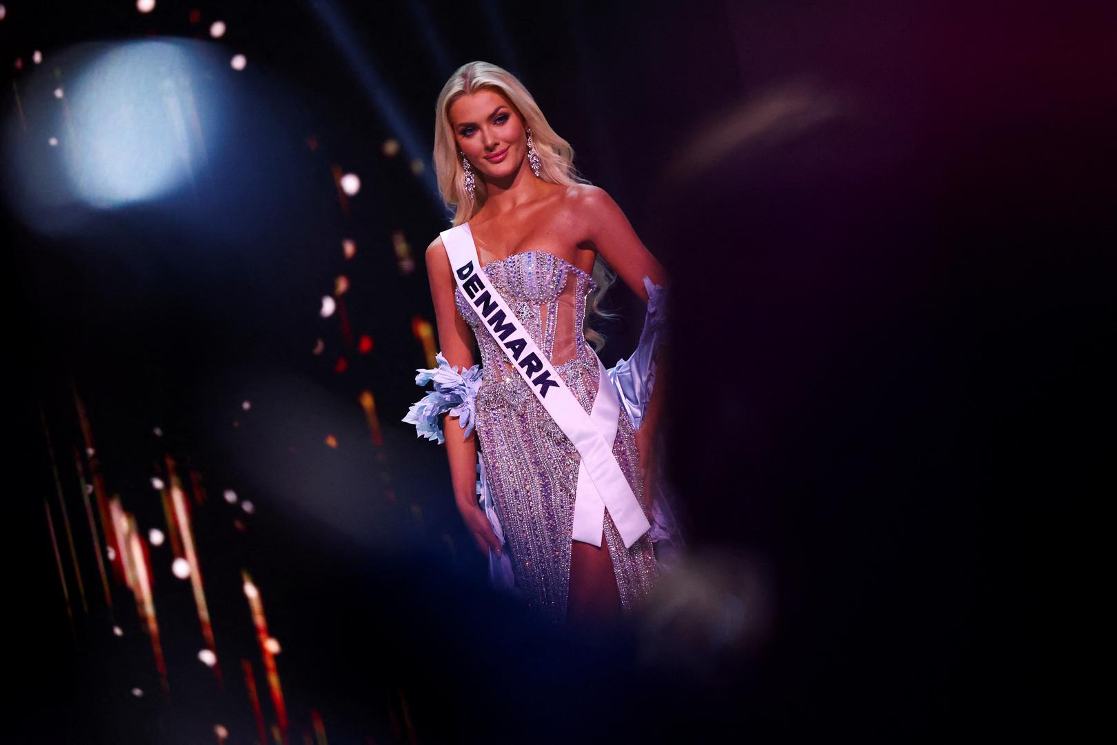 Dankinja Victoria Kjær Theilvig odnijela je pobjedu na ovogodišnjem natjecanju za Miss Universe i tako postala prva u svojoj zemlji koja je ponijela tu titulu. 