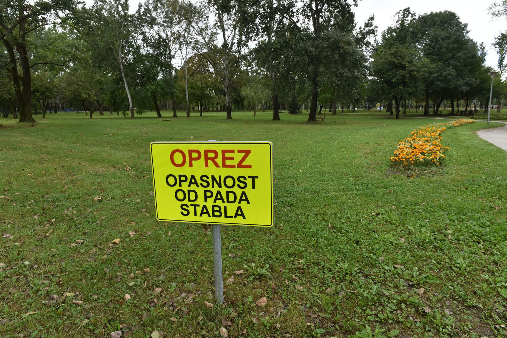 30.8.2023., Zagreb - Reportaza iz Novog Zagreba cije su javne povrsine zapustene. Photo: Davorin Visnjic/PIXSELL