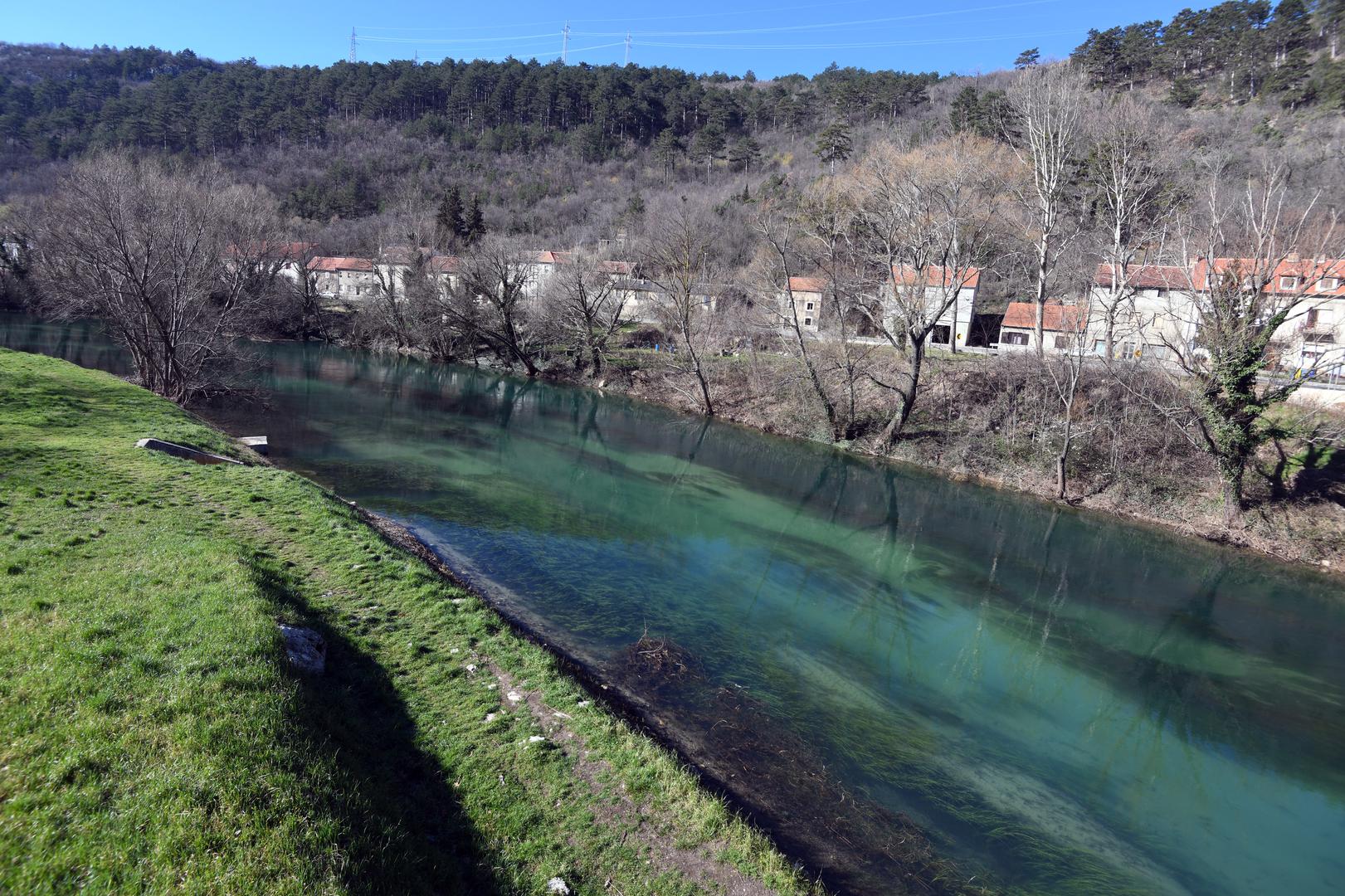 Marčinkovac te Orašnica dugi su pet kilometara, dvostruko je duži Krčić, trostruko odnosno 15 kilometara ima Kosovčica, Radljevac 20, Butižnica 39, a Krka je duga 72 kilometra. 