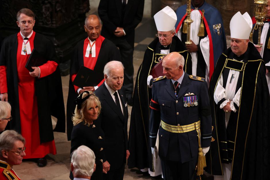 State funeral and burial of Queen Elizabeth