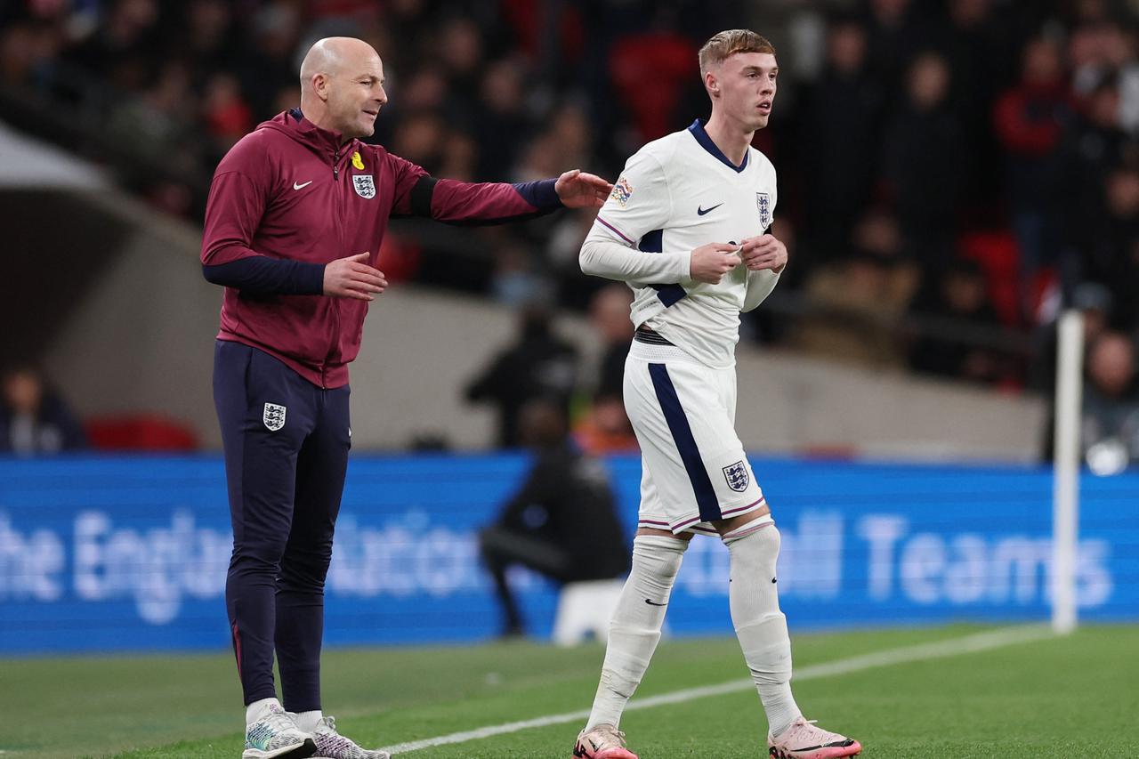 UEFA Nations League - Group B2 - England v Greece