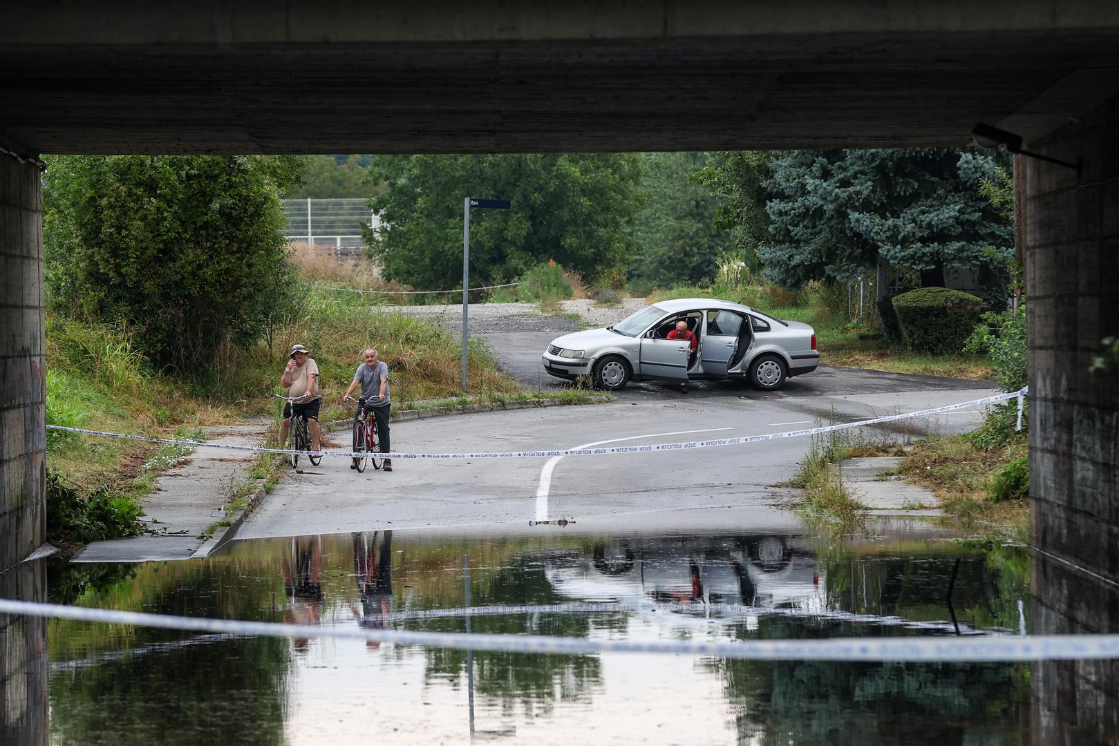 20.07.2024., Zagreb -  Poplavljeni podvoznjak u ulici Bani u naselju Buzinu. Photo: Igor Kralj/PIXSELL