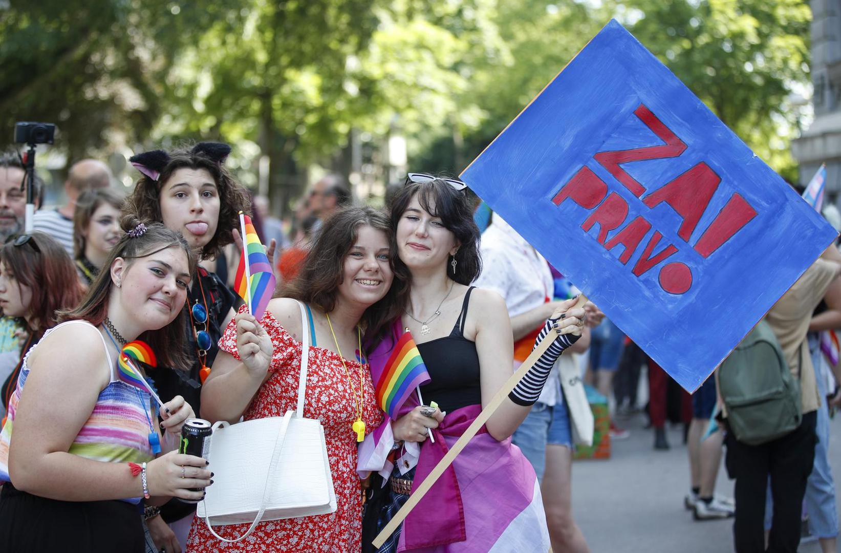 04.06.2022., Zagreb - 21. Povorka ponosa LGBTIQ+ zajednice, osoba i duginih obitelji Zagreb Pridea ove se godine odrzava pod sloganom "Dajte nam nasa cetiri zida!". Photo: Slavko Midzor/PIXSELL