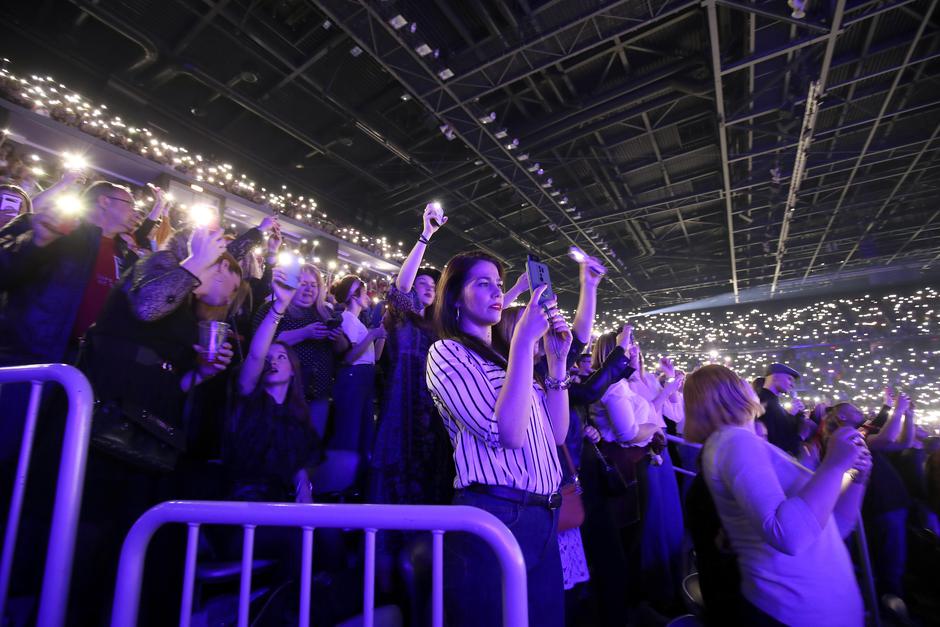 Zagreb: Koncert Parnog valjka "Valjak i prijatelji: Dovoljno je reći…Aki"