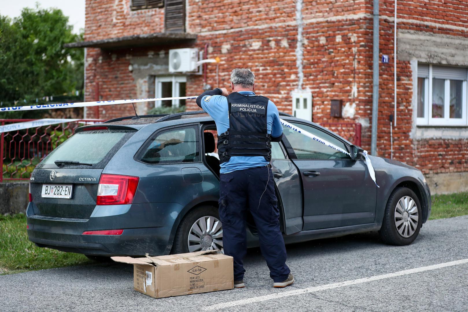 Šestero ljudi ubijeno je danas u Domu za starije i nemoćne osobe u Mažuranićevoj ulici u Daruvaru. 