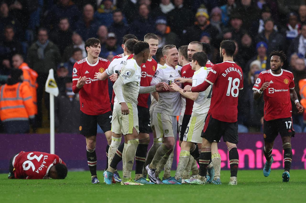 Premier League - Leeds United v Manchester United