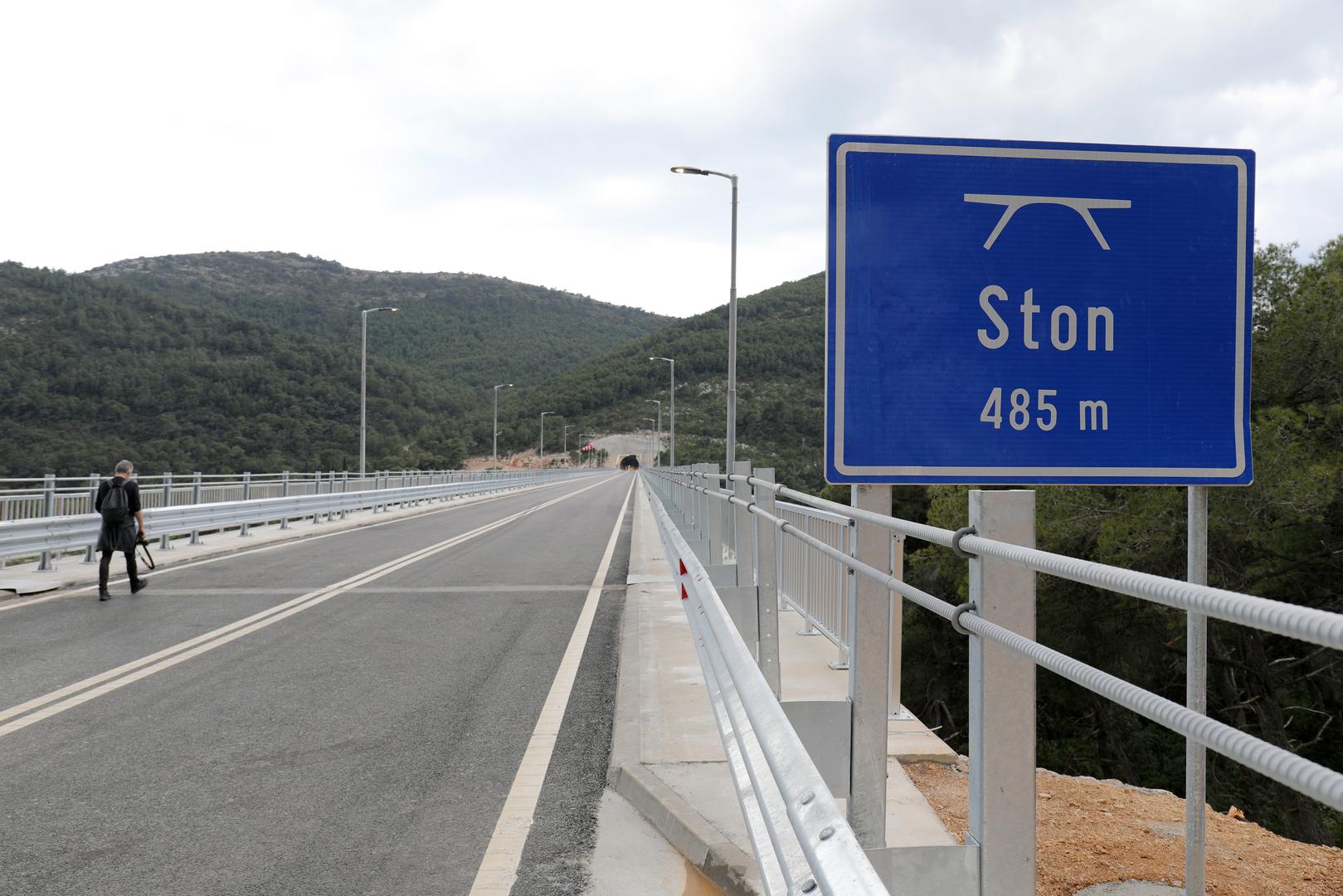 19.04.2023., Ston - Svecano otvorenje Stonske obilaznice koja cini posljednju fazu projekta "Cestovna povezanost s juznom Dalmacijom" u sklopu koje je u srpnju prosle godine otvoren Peljeski most. Photo: Grgo Jelavic/PIXSELL