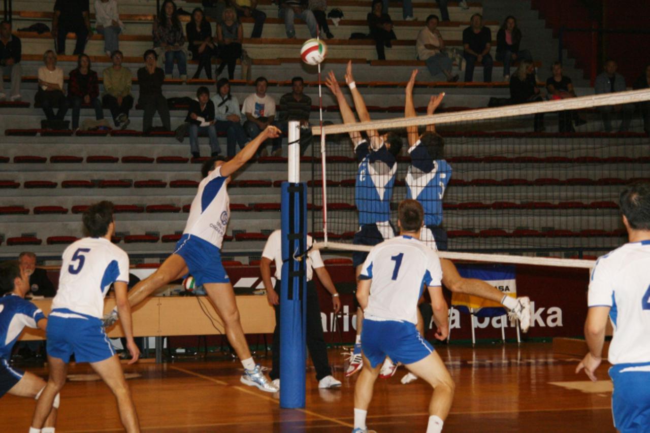 'karlovac sportska dvorana mladost,odbojka,121009 photo: dominik grguric/VLM'