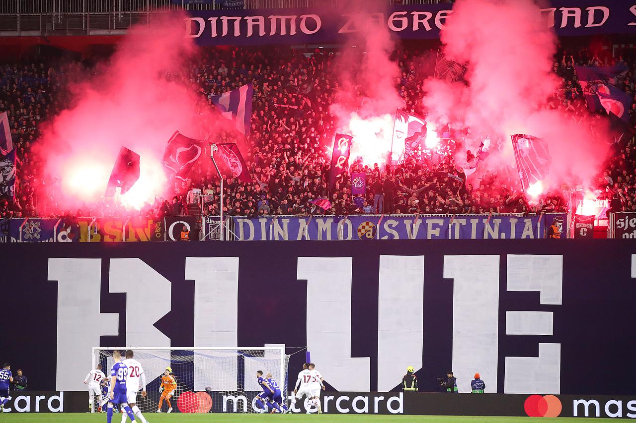 Navijači na stadionu Maksimir tijekom utakmice između Dinama i Milana