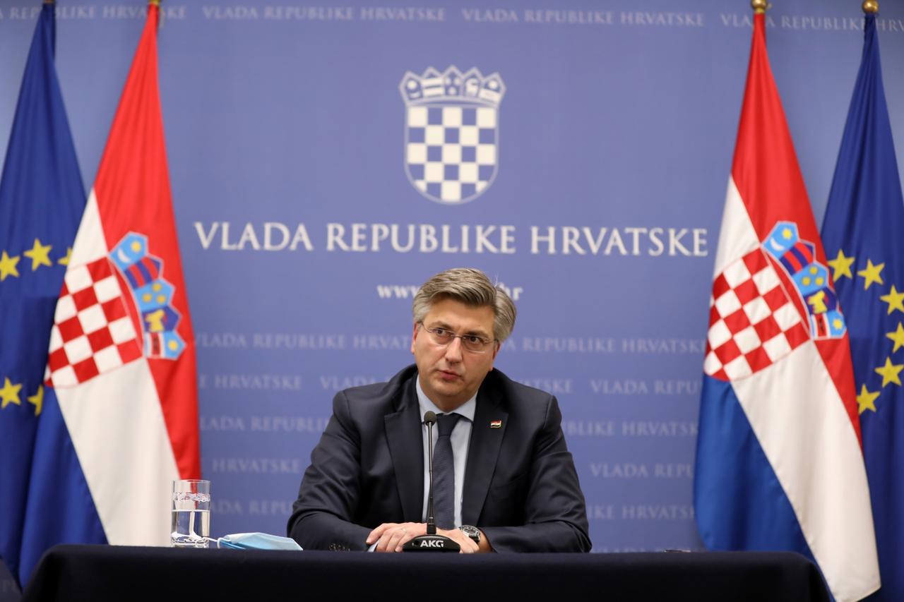 Zagreb: Andrej Plenković održao je konferenciju za medije u Banskim dvorima