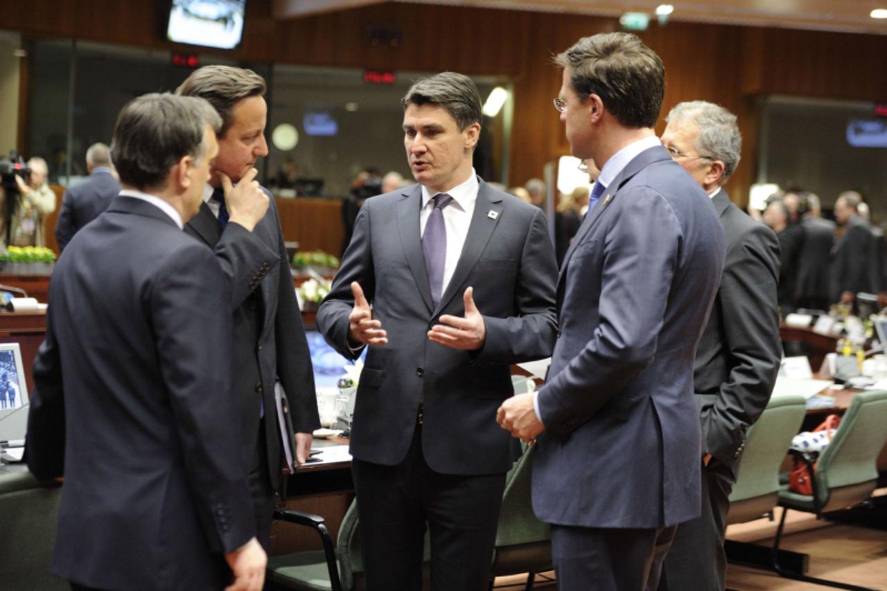 'CHANGING ID FROM KATAINEN TO NETHERLANDS PRIME MINISTER MARK RUTTE  (L-R) Hungary Prime Minister Viktor Orban, British Prime Minister David Cameron, Croatia Prime Minister Zoran Milanovic and Netherl