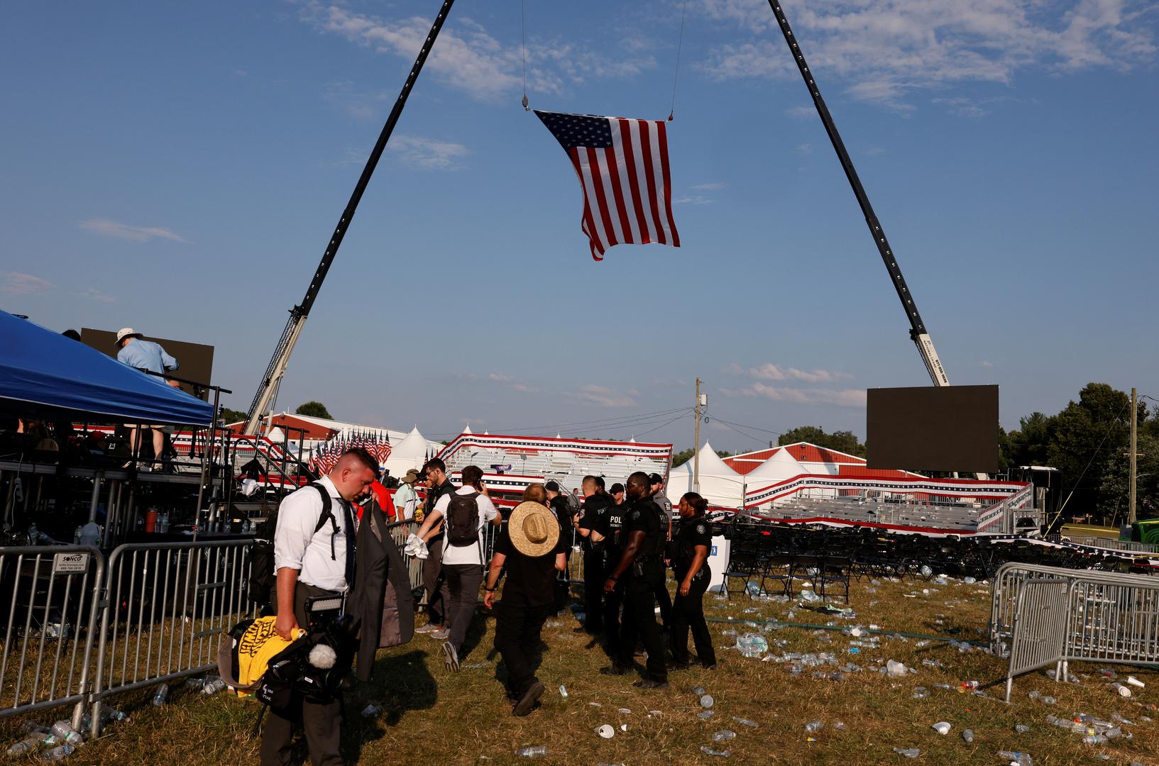 Security personnel work after multiple shots rung out at Republican presidential candidate and former U.S. President Donald Trump's campaign rally at the Butler Farm Show in Butler, Pennsylvania, U.S., July 13, 2024. REUTERS/Brendan McDermid Photo: BRENDAN MCDERMID/REUTERS