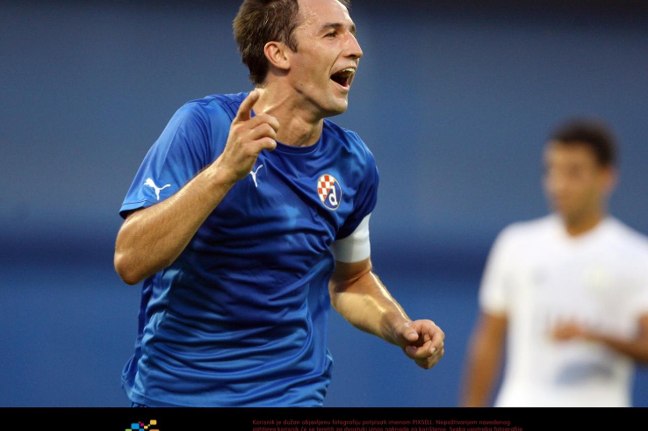 '13.07.2011., stadion Maksimir, Zagreb - Prva utakmica 2. pretkola Lige prvaka, GNK Dinamo - Neftchi Baku. Milan Badelj slavi postignuti gol.  Photo: Igor Kralj/PIXSELL'