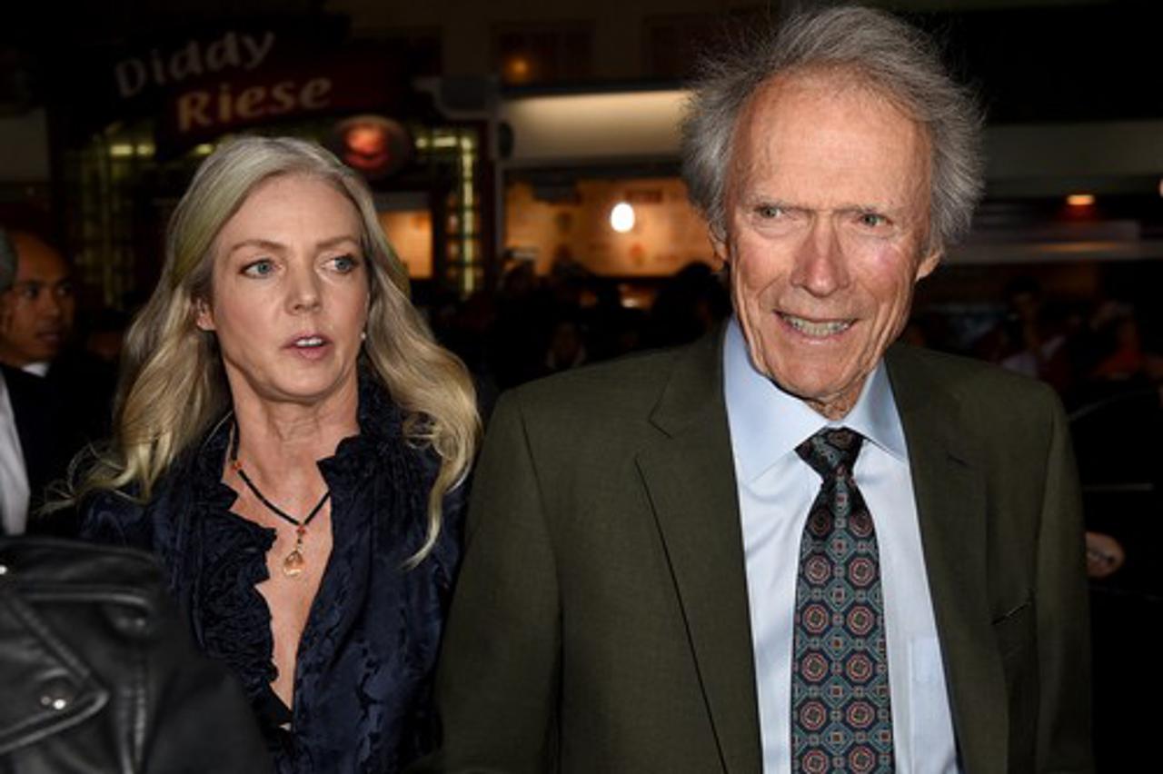 Clint Eastwood i Christina Sandera