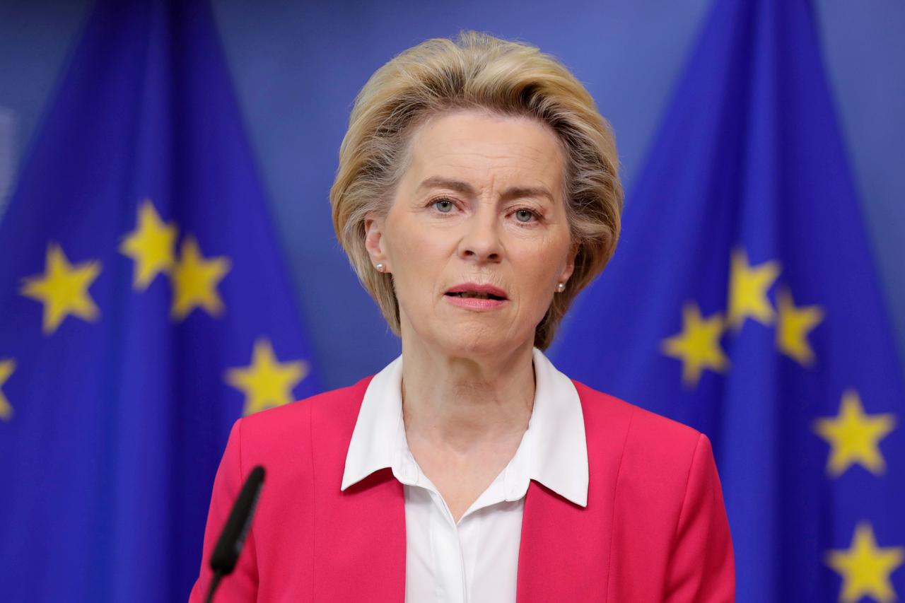 FILE PHOTO: European Commission President Ursula von der Leyen and European commissioners Schinas and Johansson brief the press after the college of EU commissioners