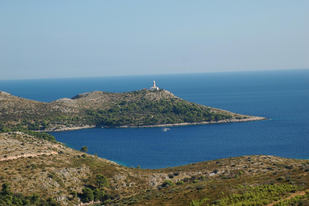 svjetionik struga, lastovo