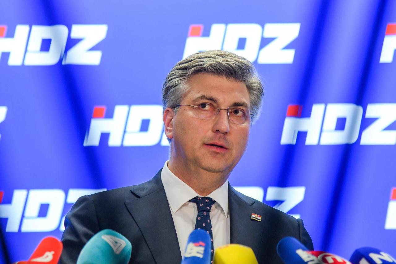 Plenković dao izjavu nakon sastanka Predsjedništva HDZ-a