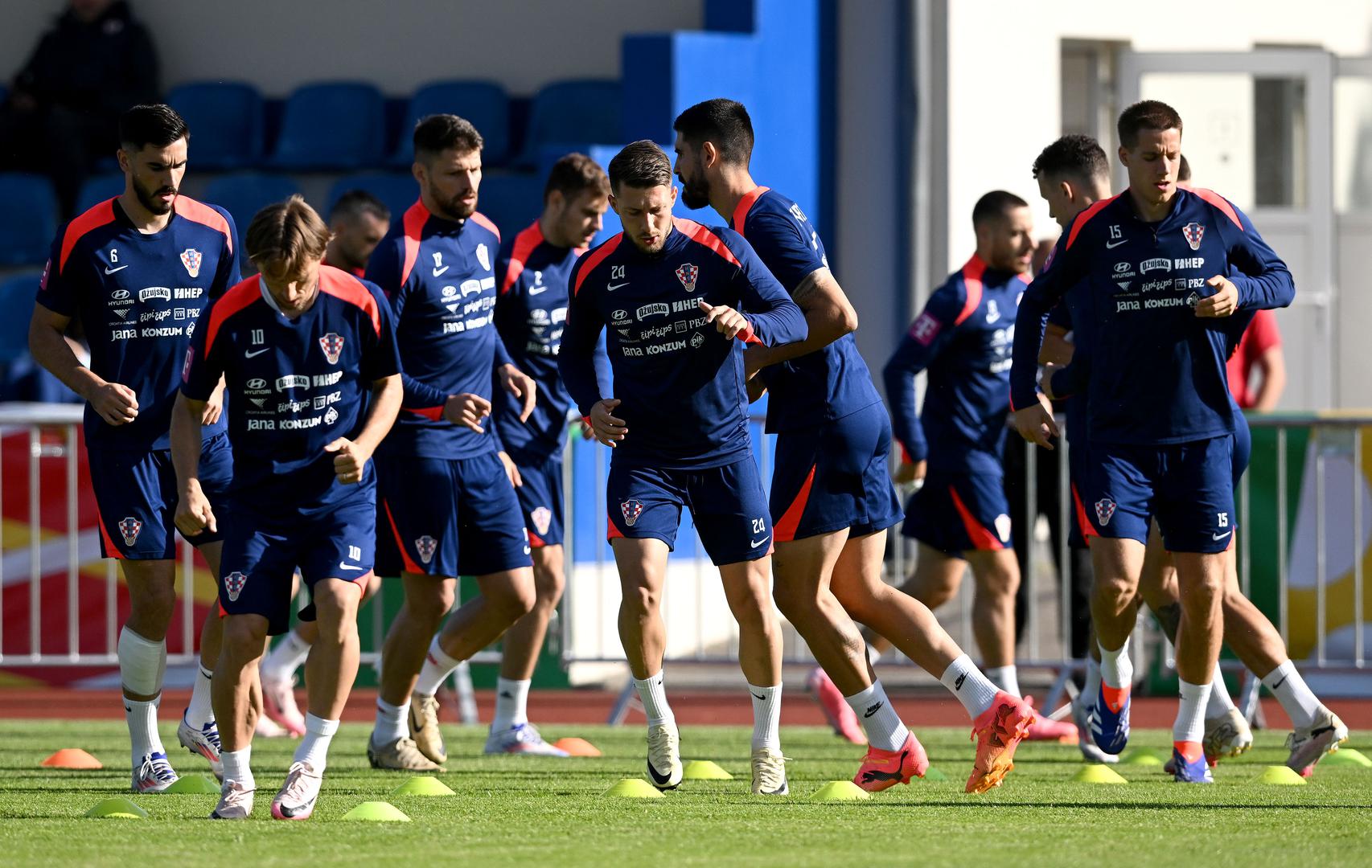 Hrvatska nogometna reprezentacija odradila je zadnji trening u kampu u Neuruppinu pred utakmicu sa Španjolskom u 1. kolu Europskog prvenstva