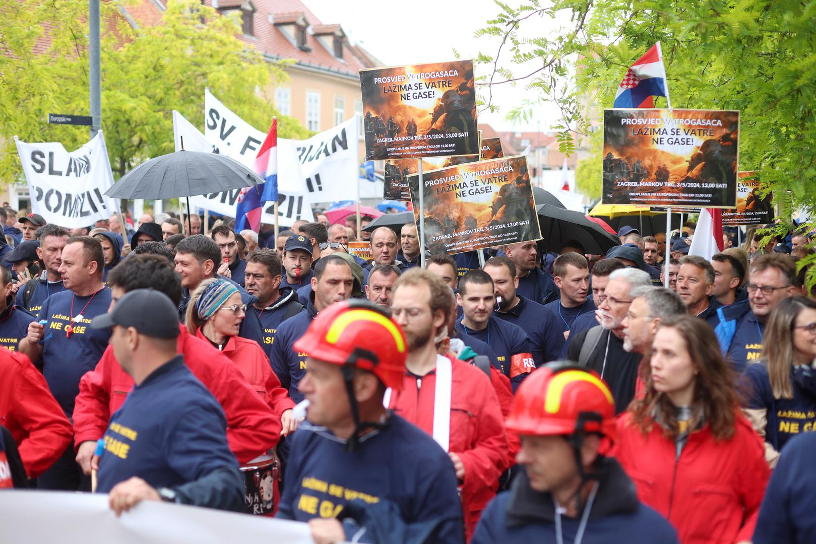 03.05.2024., Zagreb - Koordinacija sindikata i udruga profesionalnih vatrogasaca organizirala je prosvjed vatrogasaca na Trgu sv. Marka.  Photo: Sanjin Strukic/PIXSELL