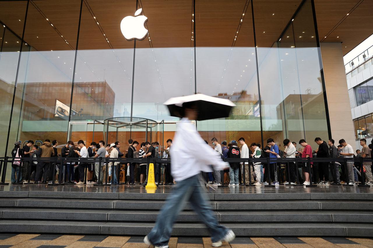 FILE PHOTO: Apple's iPhone 16 series smartphones go on sale in Beijing