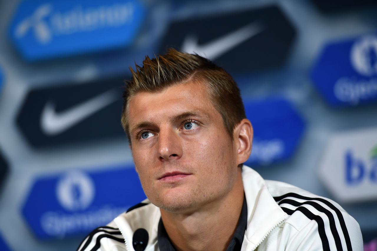 German soccer player Toni Kroos attends a press conference at the Ullevaal stadium in Oslo, Norway, 03 September 2016. Germany will play a FIFA World Cup qualifying match against Norway on 04 September in Oslo. Photo: Federico Gambarini/dpa /DPA/PIXSELL