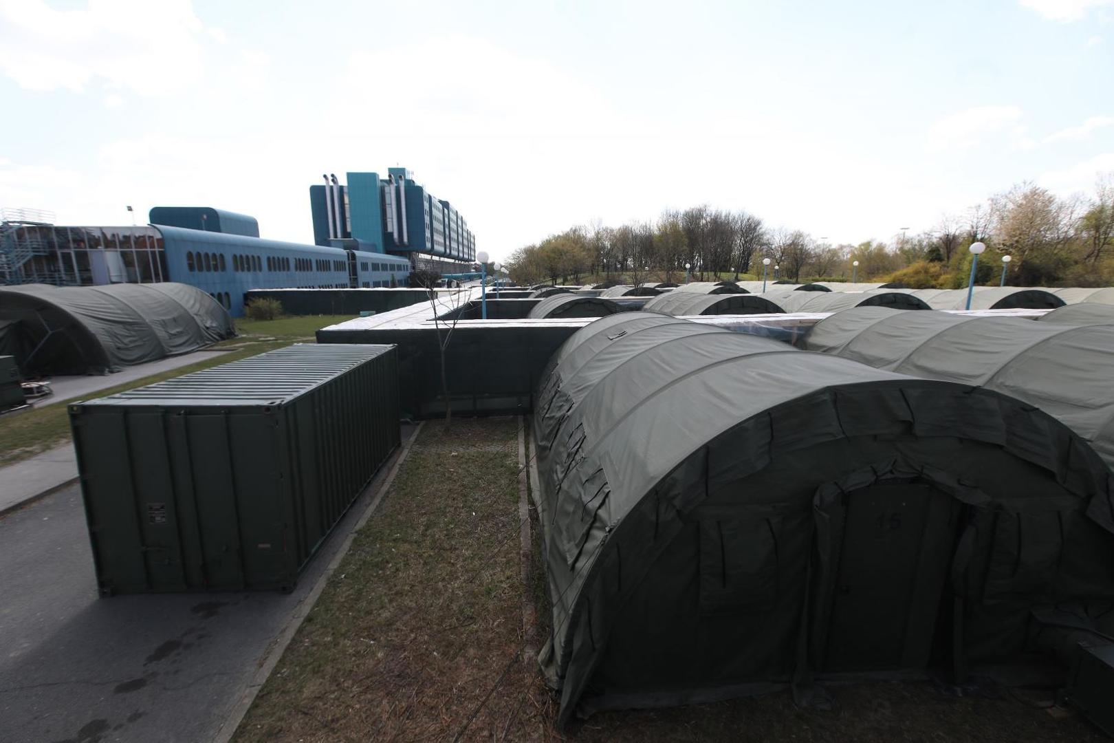 01.04.2020. Zagreb - Satori koji je Hrvatska vojska pripremila za oboljele od koronavirusa u sklopu bolnice Dubrava.
Photo: Boris Scitar/Vecernji list/PIXSELL