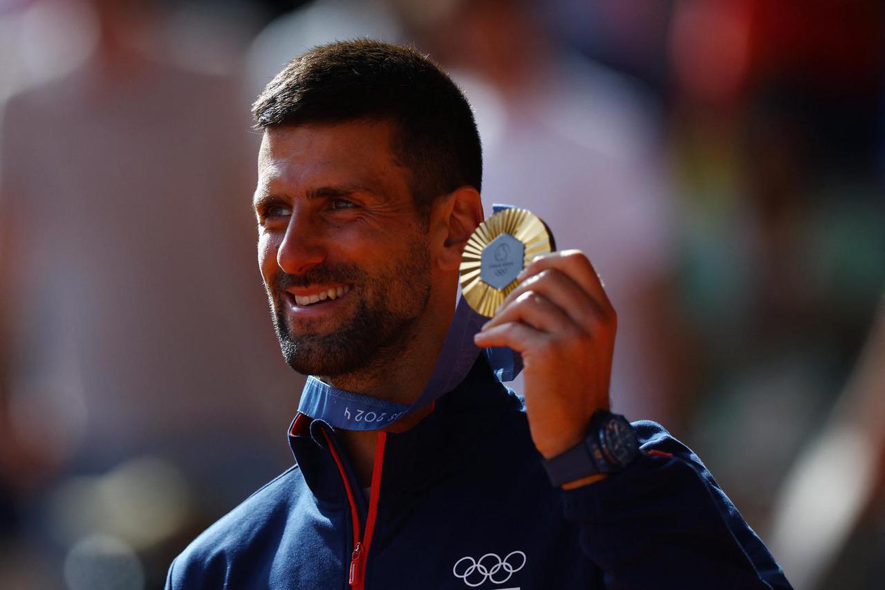 Tennis - Men's Singles Victory Ceremony