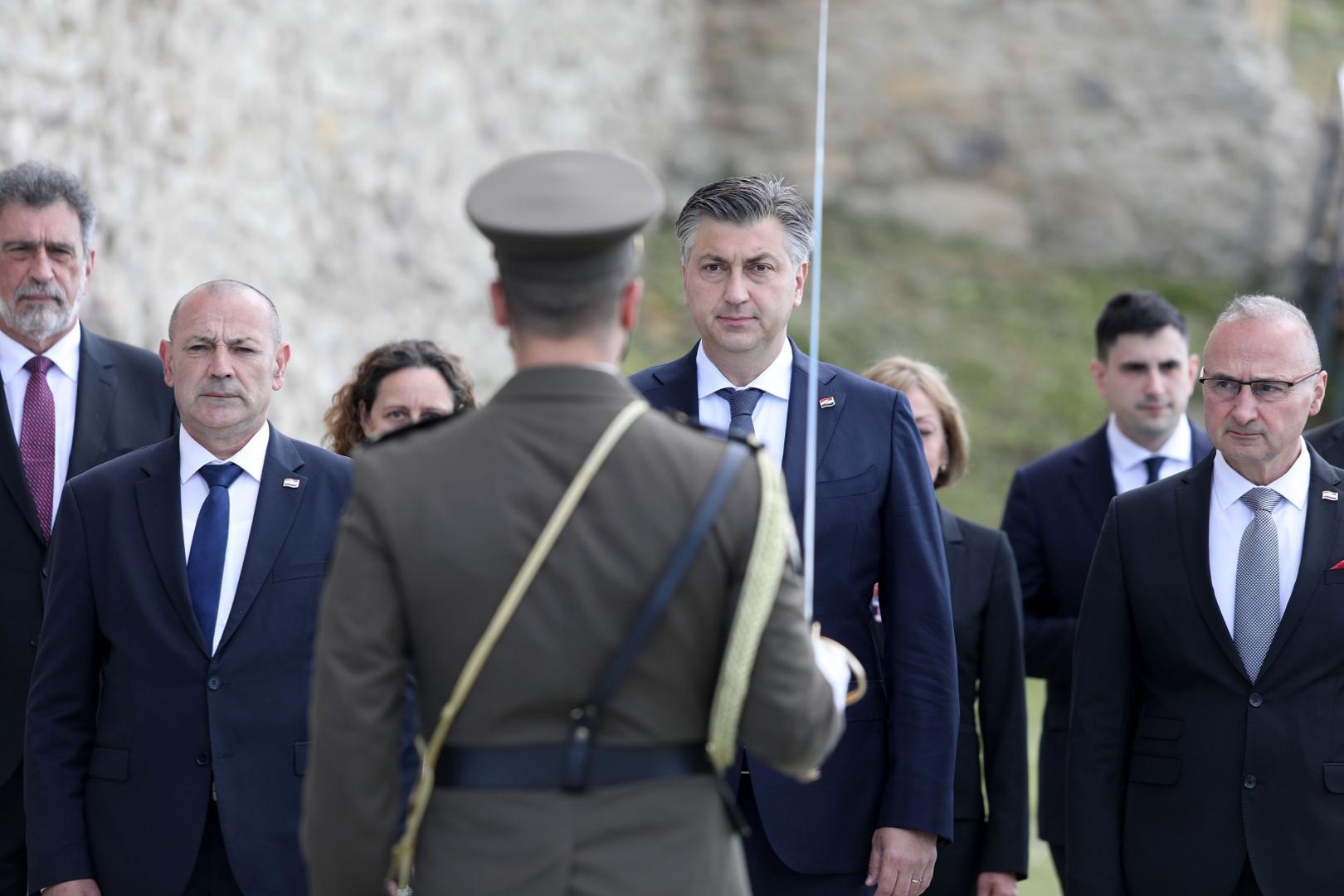 30.05.2021., Zagreb - Andrej Plenkovic, Gordan Jandrokovic i drugi duznosnici na Oltaru domovine na Medvedgradu polozili vijence u povodu obiljezavanja Dana drzavnosti. Photo: Marin Tironi/PIXSELL