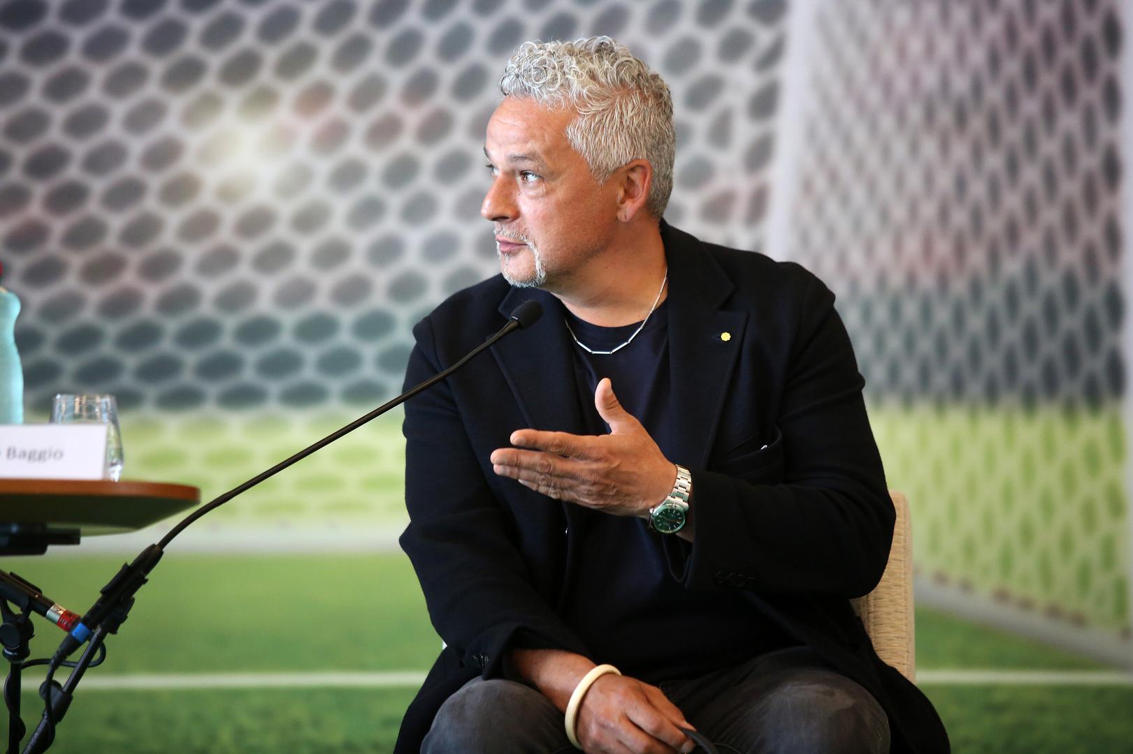 Roberto Baggio obilježio je povijest svjetskih prvenstava. Odigrao je toliko briljantnih utakmica i zabio toliko prekrasnih golova, no najupečatljivija slika njegove karijere je promašeni jedanaesterac u finalu SP-a 1994. u SAD-u nakon kojeg su Brazilci osvojili naslov. 