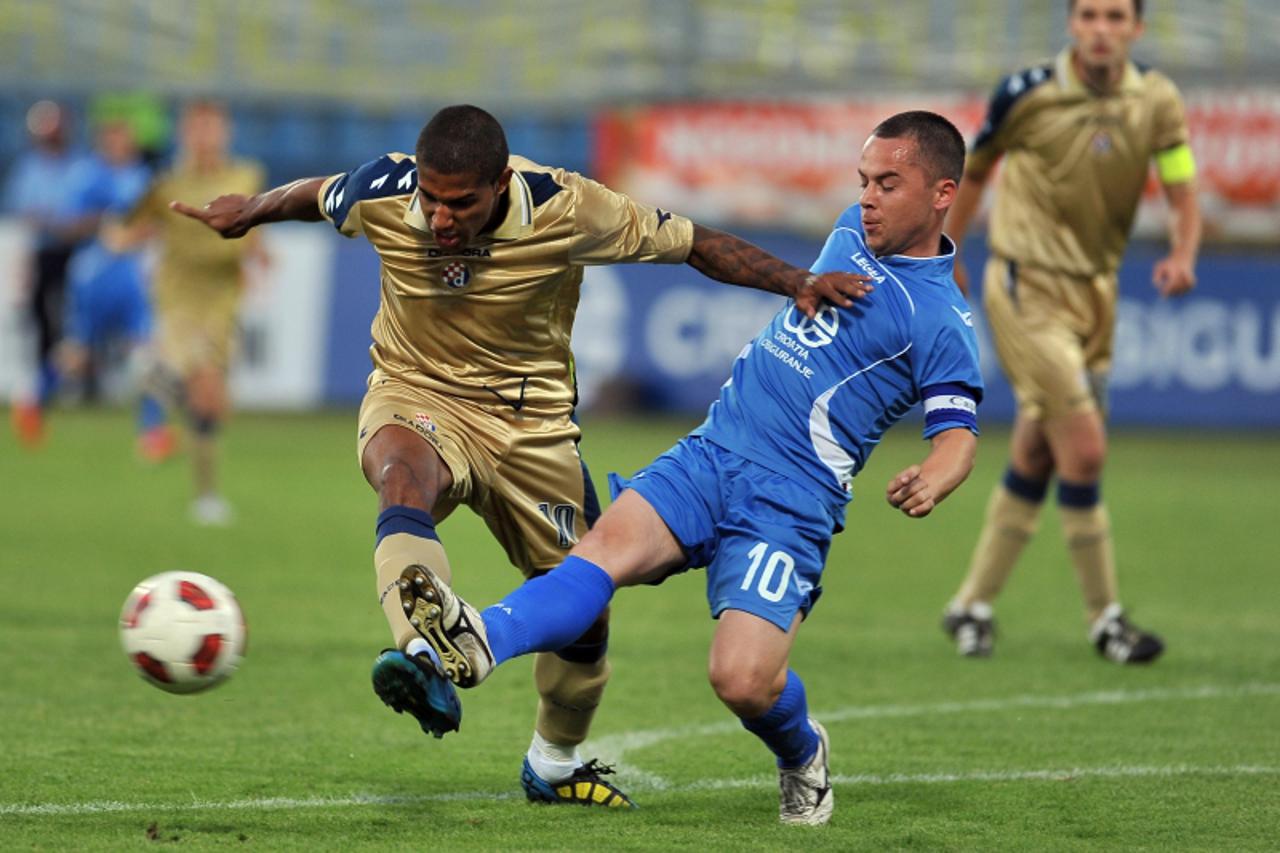 '25.05.2011., Varazdin - Finalna ulakmica Hrvatskog nogometnog kupa, NK Varazdin - GNK Dinamo. Sammir i Nokola Safaric Photo: Marko Jurinec/PIXSELL'