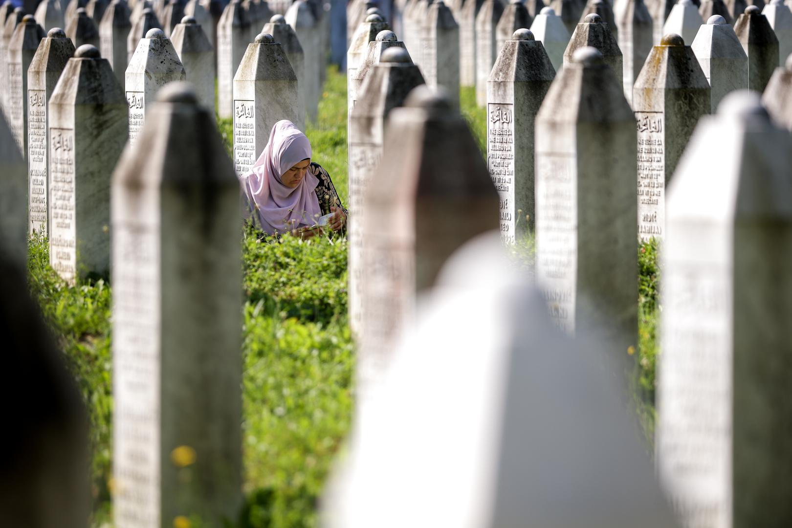 11.07.2024., Potocari, Bosna i Hercegovina - Obitelji ubijenih u genocidu u Srebrenici pristizu u Memorijalni centar na obiljezavanje 29. godisnjice genocida i ukop 14 novih zrtava. Photo: Armin Durgut/PIXSELL