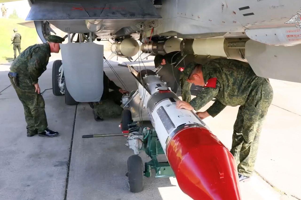 Russia tests installing dummy warheads as part of nuclear drills