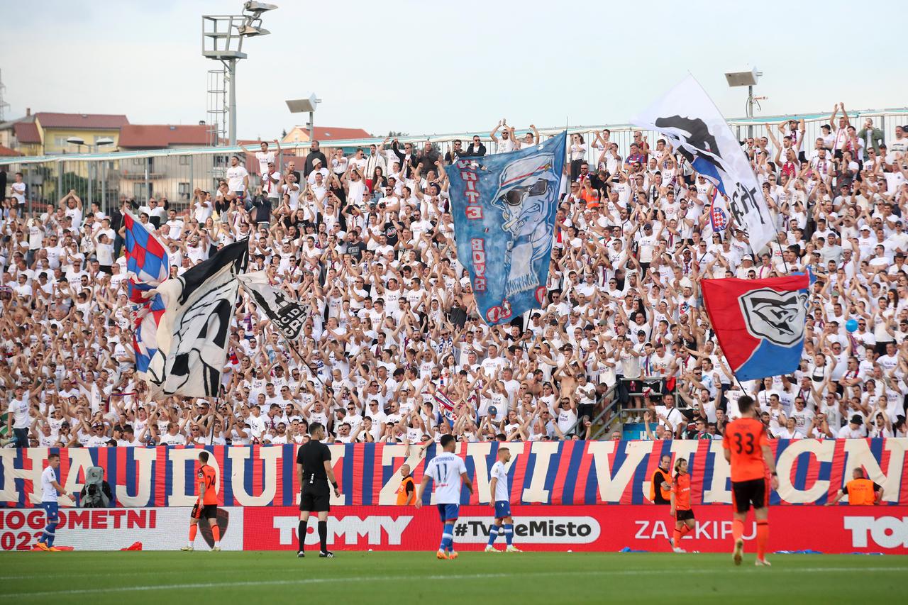 Atmosfera na stadionu tijekom finala SuperSport Hrvatskog nogometnog kupa između Hajduka i Šibenika