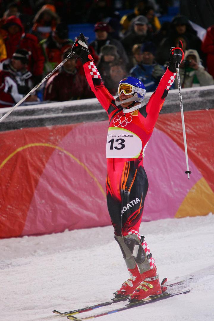 25.02.2006.,Torino,Italija - ZOI Torino 2006,  Setstriere. Ivica Kostelic nakon ulasa u ciljnu ravninu , druge voznje slavi prvo vrjeme,Ivica Kostelic zavrsio je slalom na 6 mjestu.rPhoto Zeljko Lukunic/Vecernji list