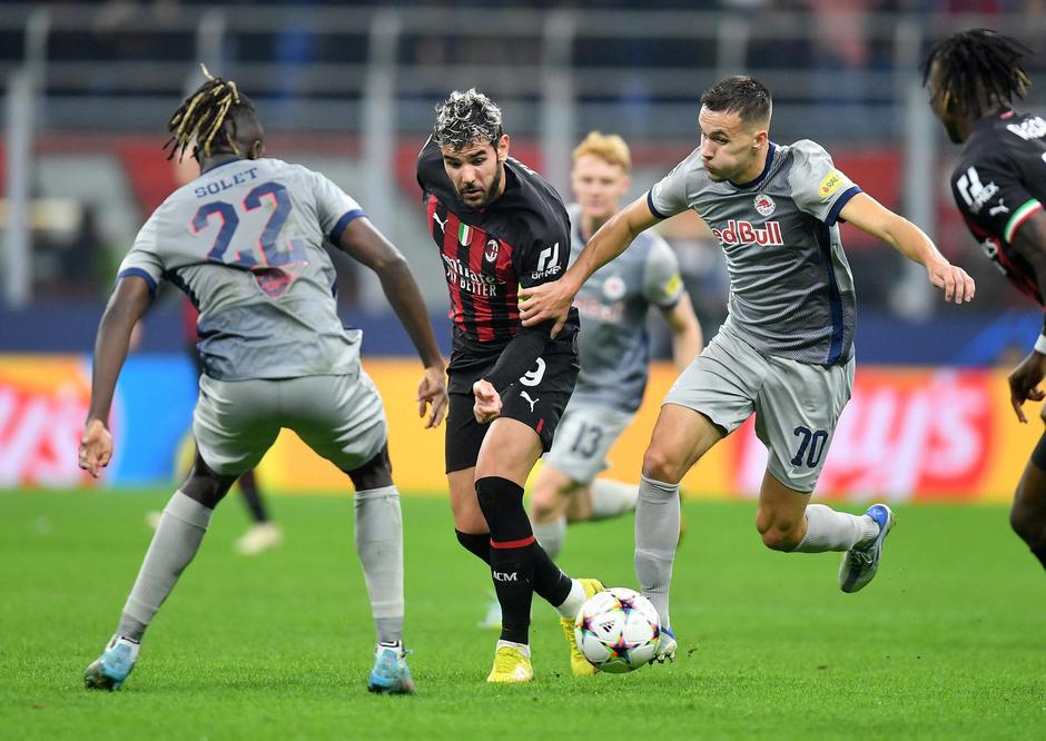 Champions League - Group E - AC Milan v FC Salzburg