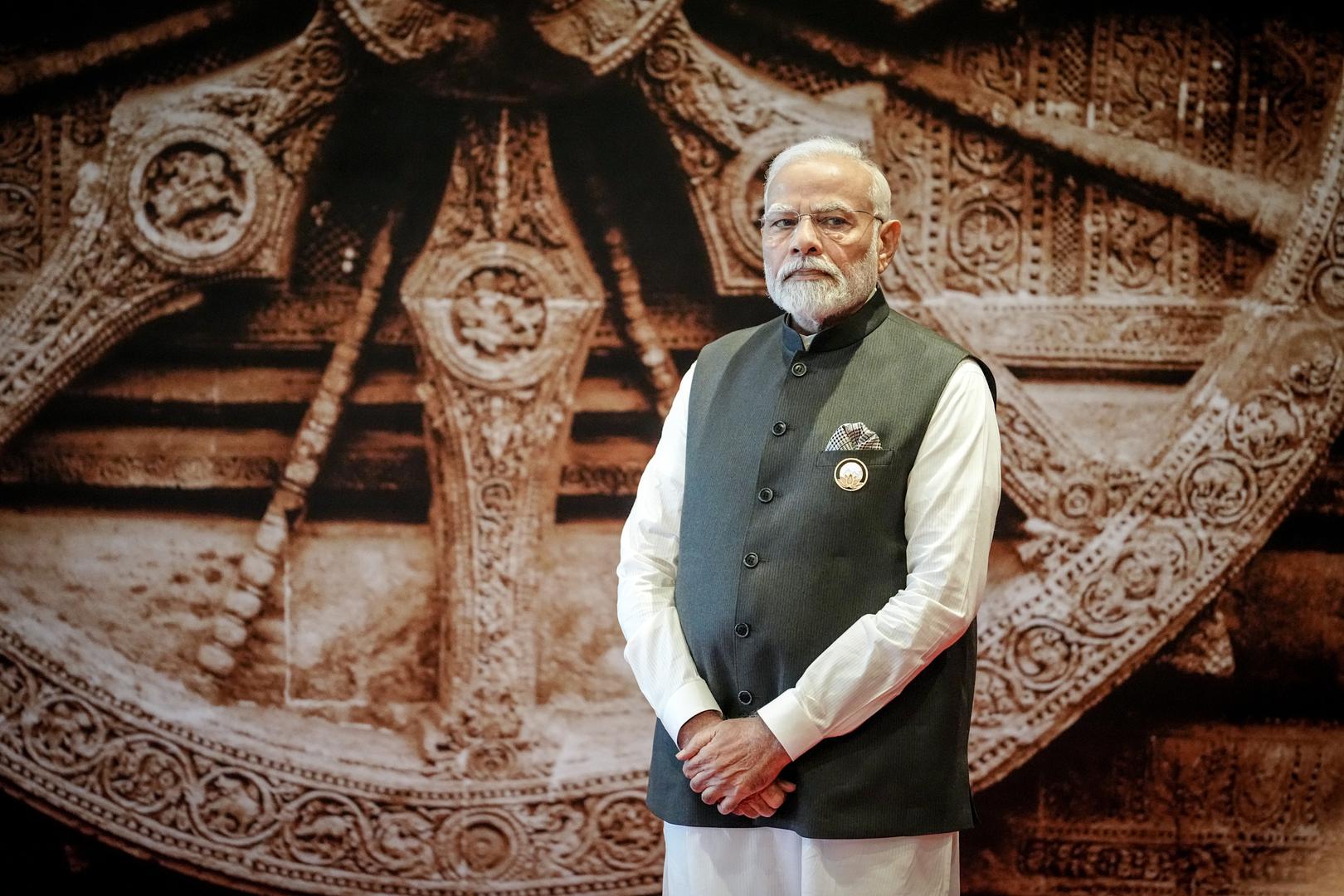 09 September 2023, India, Neu Delhi: Narendra Modi, Prime Minister of India, awaits his guests at the G20 Summit. The G20 group comprises leading industrialized nations and emerging economies that together account for a large part of the world's population and global economic power. Photo: Kay Nietfeld/dpa Photo: Kay Nietfeld/DPA