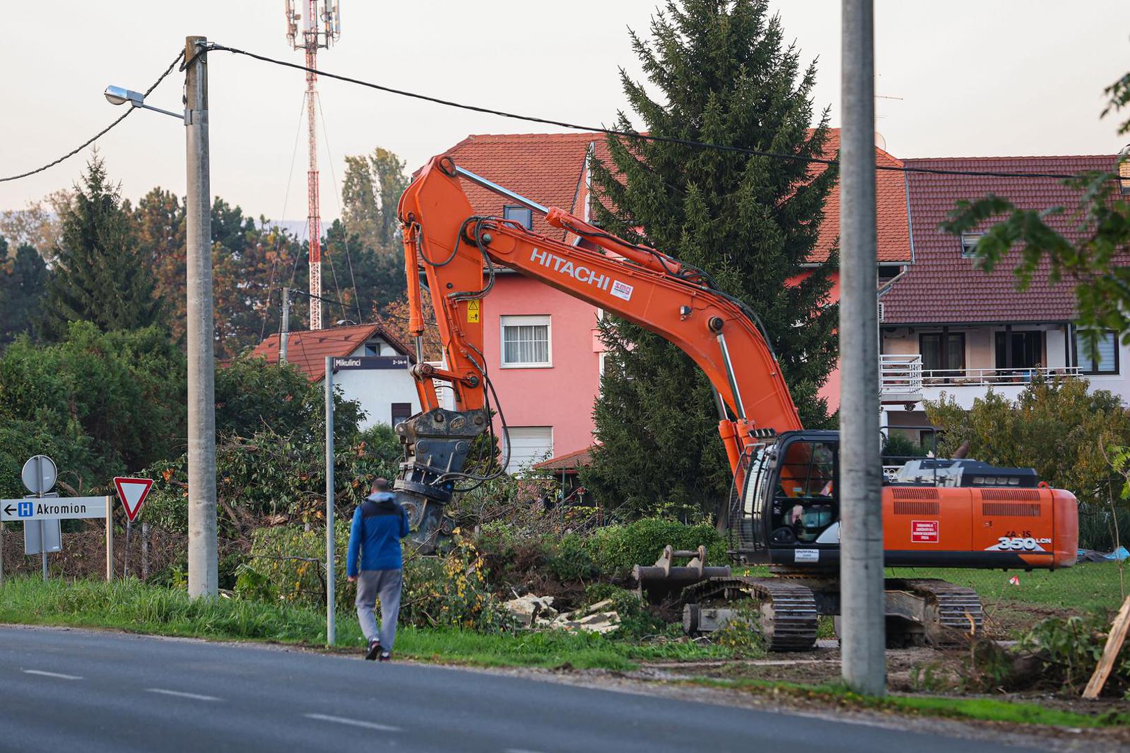 22.10.2024., Zagreb - Reportaza o prosirenju Sarajevske ulice u kojoj ce nakon radova voziti tramvaji i biti ce spojena sa Zagrebackom obilaznicom. Photo: Luka stanzl/PIXSELL