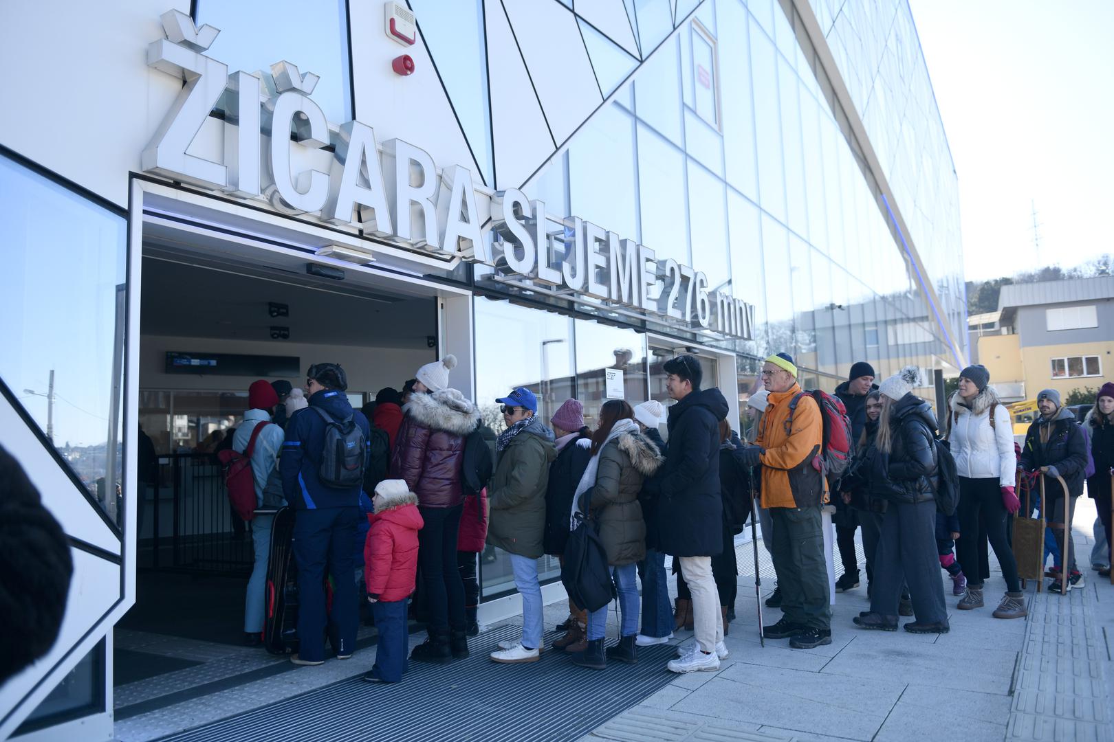 Neradni dan za većinu i sunčano vrijeme dobitna su kombinacija za provesti vrijeme u prirodi.