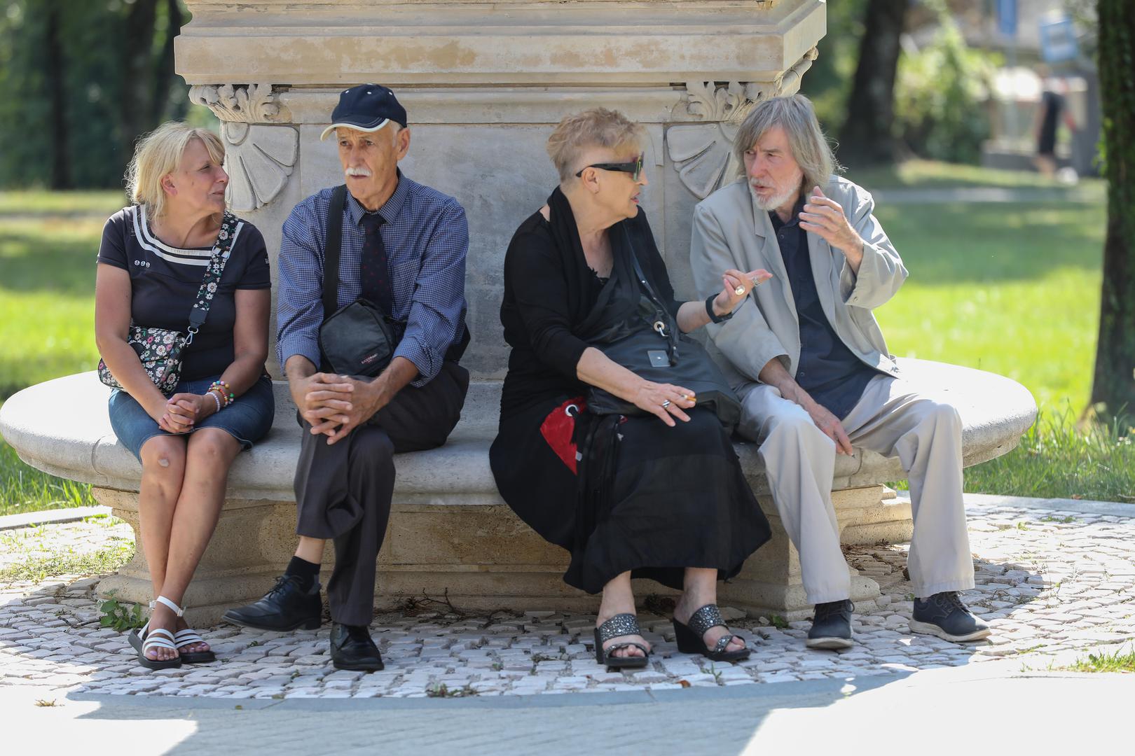 07.09.2023., Zagreb - Posljednji ispracaj generala Antona Tusa na groblju Mirogoj. Brojne osobe iz javnog zivota dosle su se posljednji puta oprostiti od preminulog generala Hrvastke vojske. Photo: Jurica Galoic/PIXSELL