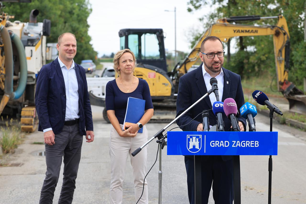 Zagreb: Gradonačelnik Tomašević sa suradnicima obišao radove u Grančarskoj ulici te održao redovitu konferenciju za medije