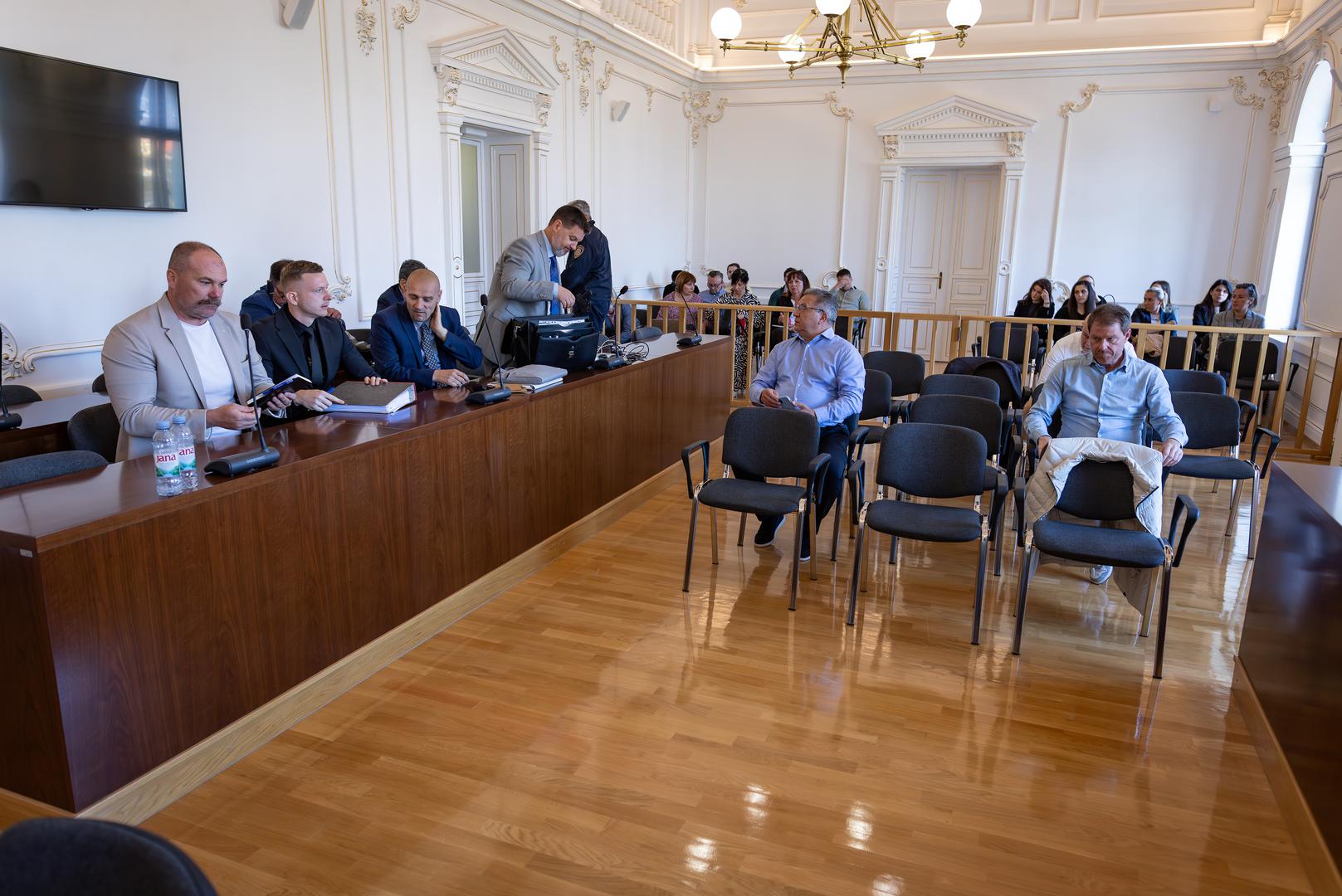 29.04.2024., Osijek - Na zupanijskom sudu u Osijeku nastavljeno sudjenje braci Mamic i ostalima za izvlacenje novca iz GNK Dinamo. Photo: Davor Javorovic/PIXSELL