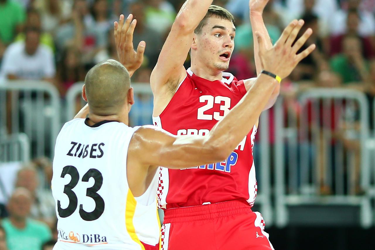 14.08.2015., Arena Zagreb, Zagreb - Prijateljska kosarkaska utakmica Hrvatska - Njemacka. Pripremni susret uoci Eurobasketa 2015 koji ce prvi puta odrzati u cetiri drzave. Hrvatska (Zagreb), Njemacka (Berlin), Litvija (Riga) i Francuska (Montpellier)  ugo