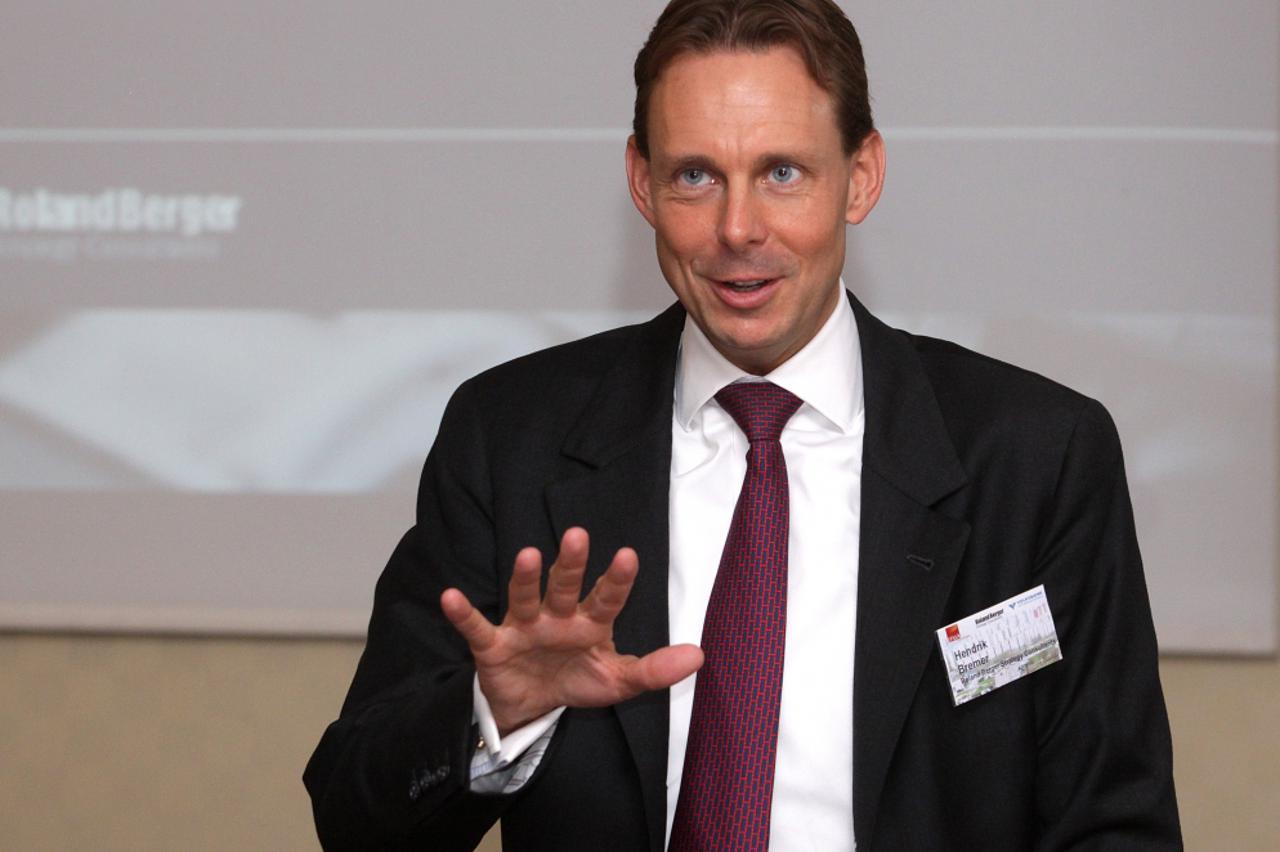 Hendrik Bremer, Roland Berger