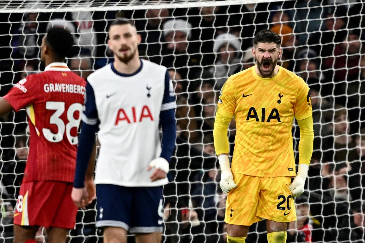 Premier League - Tottenham Hotspur v Liverpool