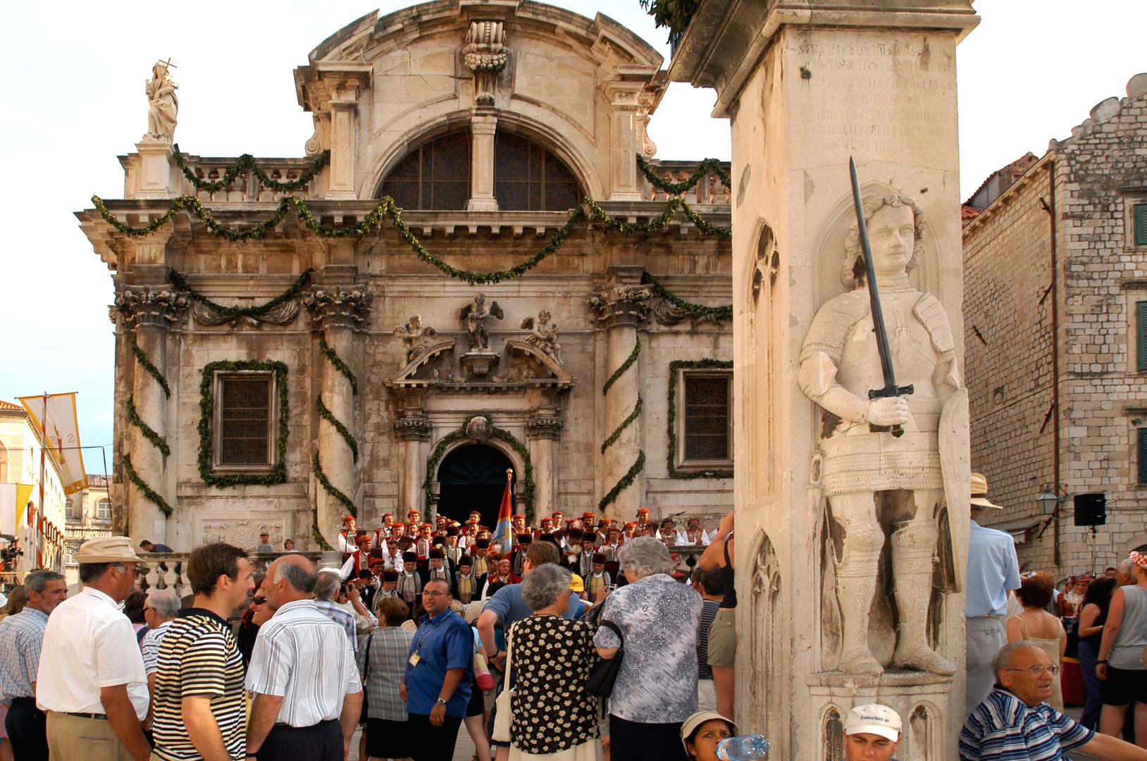 06.06.2003., Dubrovnik, Hrvatska. Sveti otac Ivan Pavao II u svom trecem pohodu Hrvatskoj susreo se s vjernicima u Dubrovniku, gdje je odrzao svetu misu te obisao i Stradun gdje se kratko zadrzao ispred crkve Sv. Vlaha. Photo Sinisa Hancic/PIXSELL