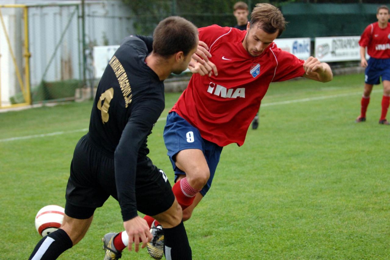 'za sport u vasem gradu...ivan...12.10.2006 rijeka...pomorac...kajkut(9) snimio...goran kovacic'