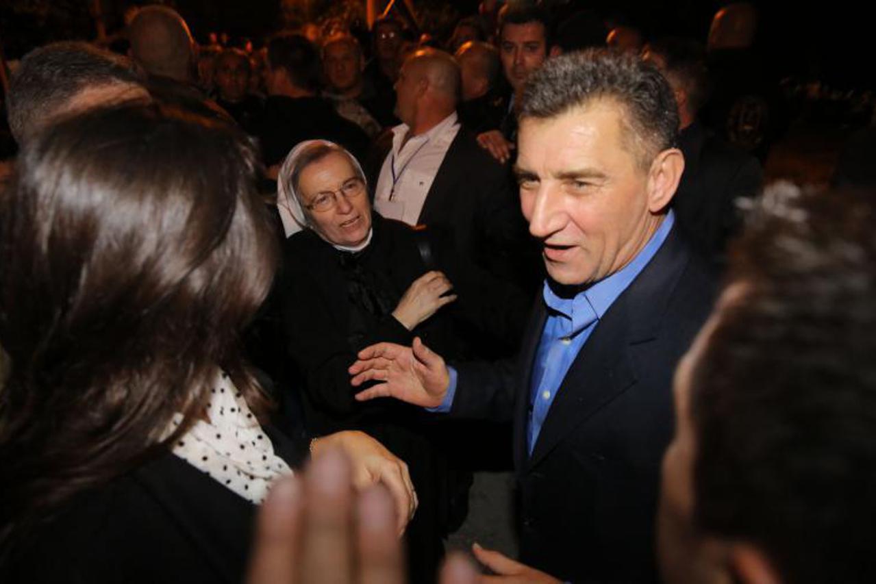 gotovina pakoštane (1)