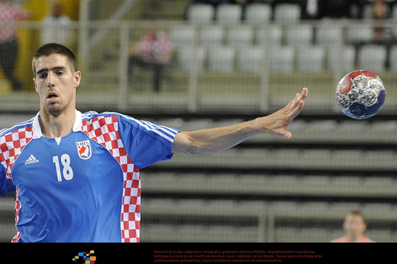 '07.04.2012., Arena, Varazdin - Kvalifikacije za Olimpijske igre - rukomet muskarci, Cile-Hrvatska. Marko Matic. Photo: Vjeran Zganec Rogulja / PIXSELL'