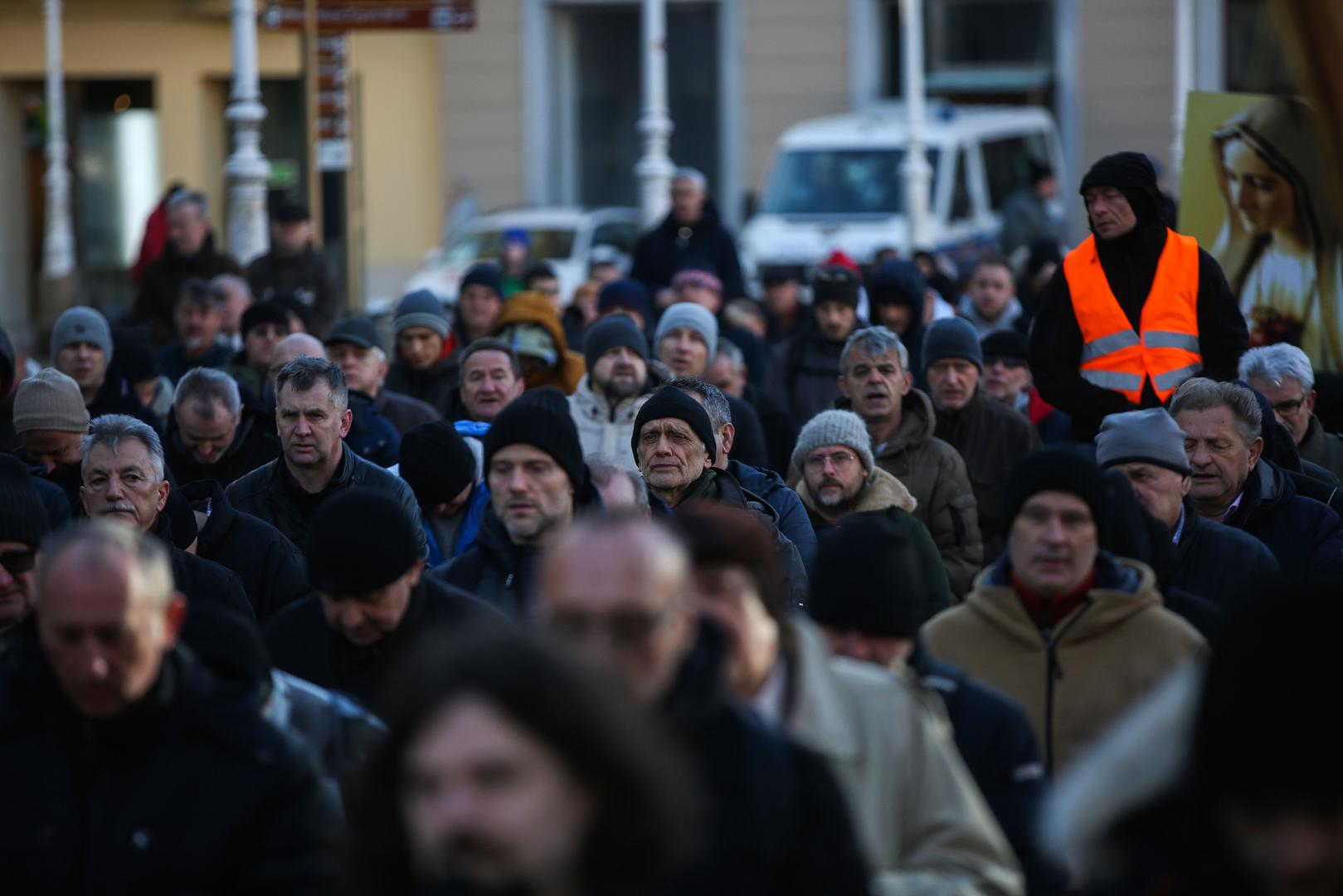 03.02.2023., Zagreb - Svake prve subote u mjesecu molitelji se vracaju  na Trg Bana Jelacica.  Photo: Zeljko Hladika/PIXSELL