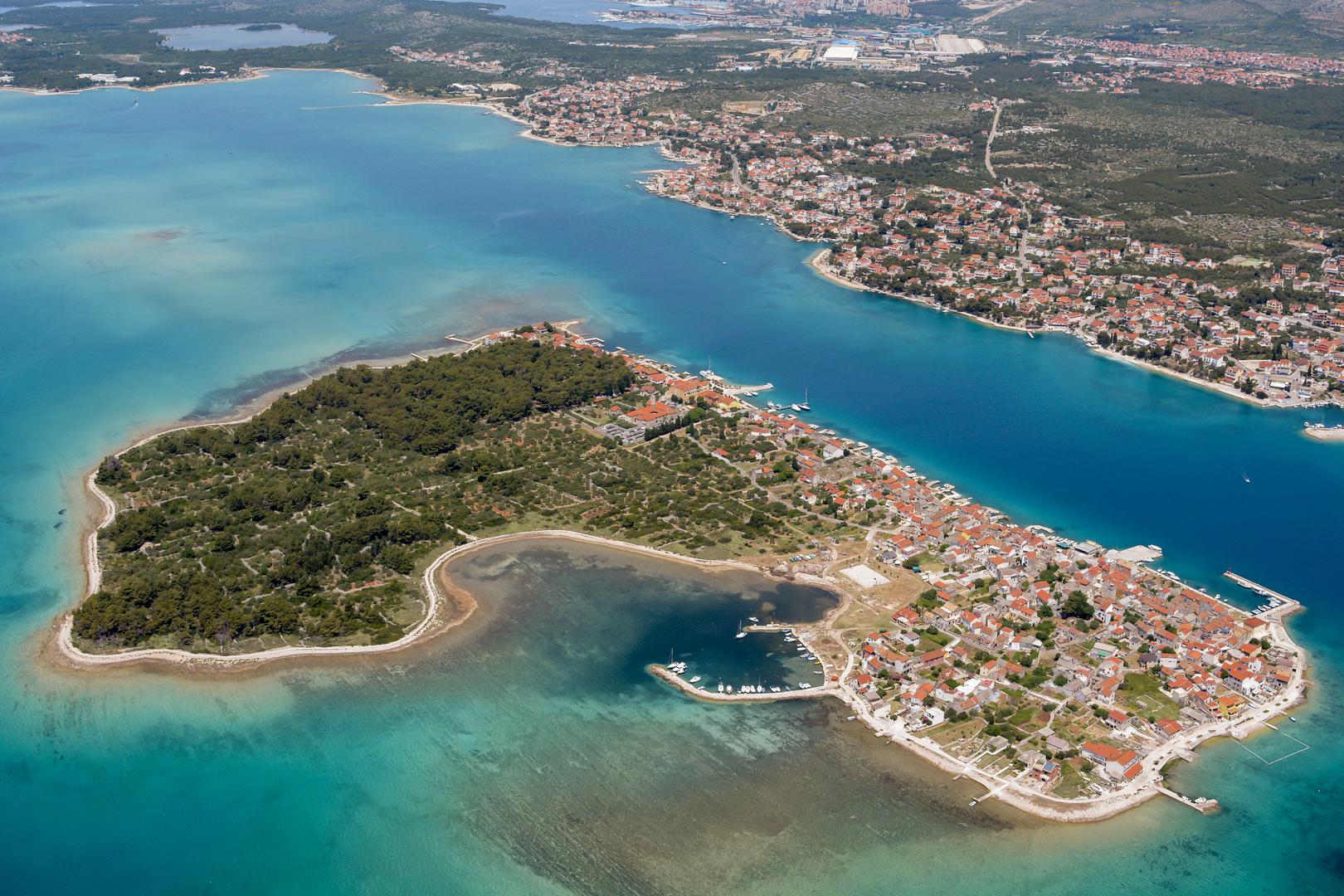 Na Jadranu postoji dragulj koji svojim jedinstvenim karakteristikama privlači pažnju znatiželjnika. 